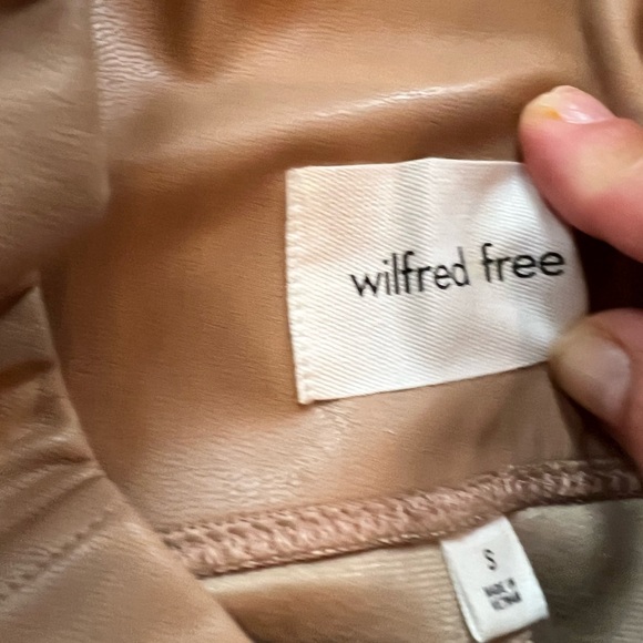 Aritzia Wilfred Free Gold Camel Daria Vegan Leather Pant leggings small - Picture 3 of 5